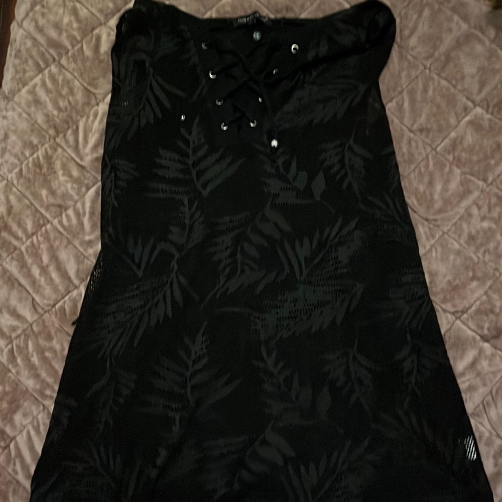 Sleeveless beach hooded mesh cover up